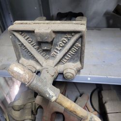 Richards Wilcox WoodWorking Vise Bench Vice Wood Tool Shop Tools Garage