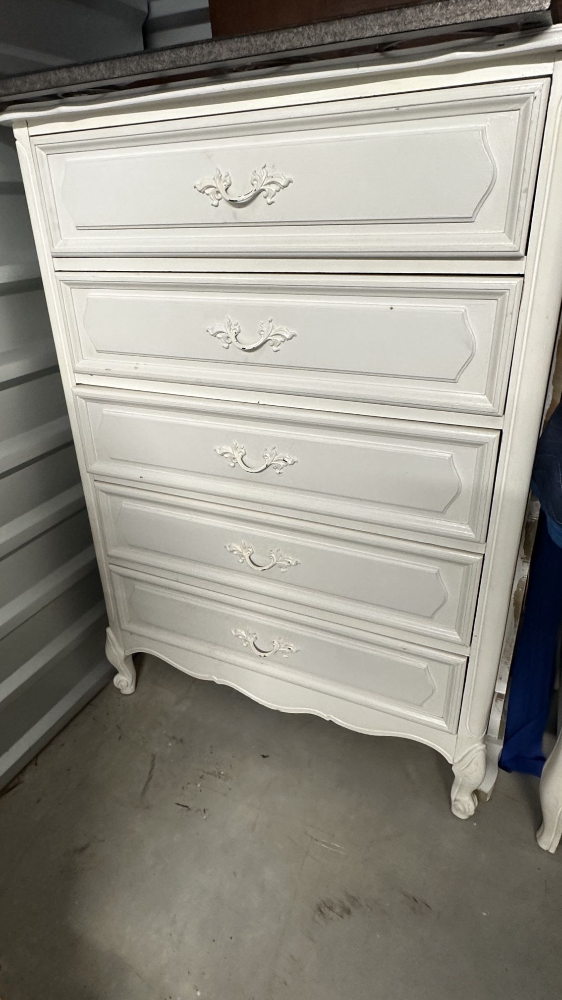 Bed ,Dresser And Desk SET! *See Pics!*