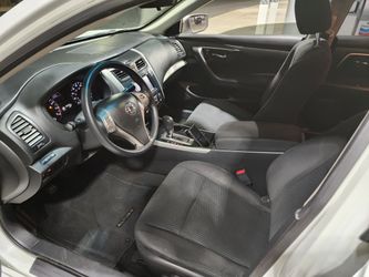 2014 Nissan altima