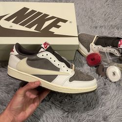 Travis Scott Reverse Mochas