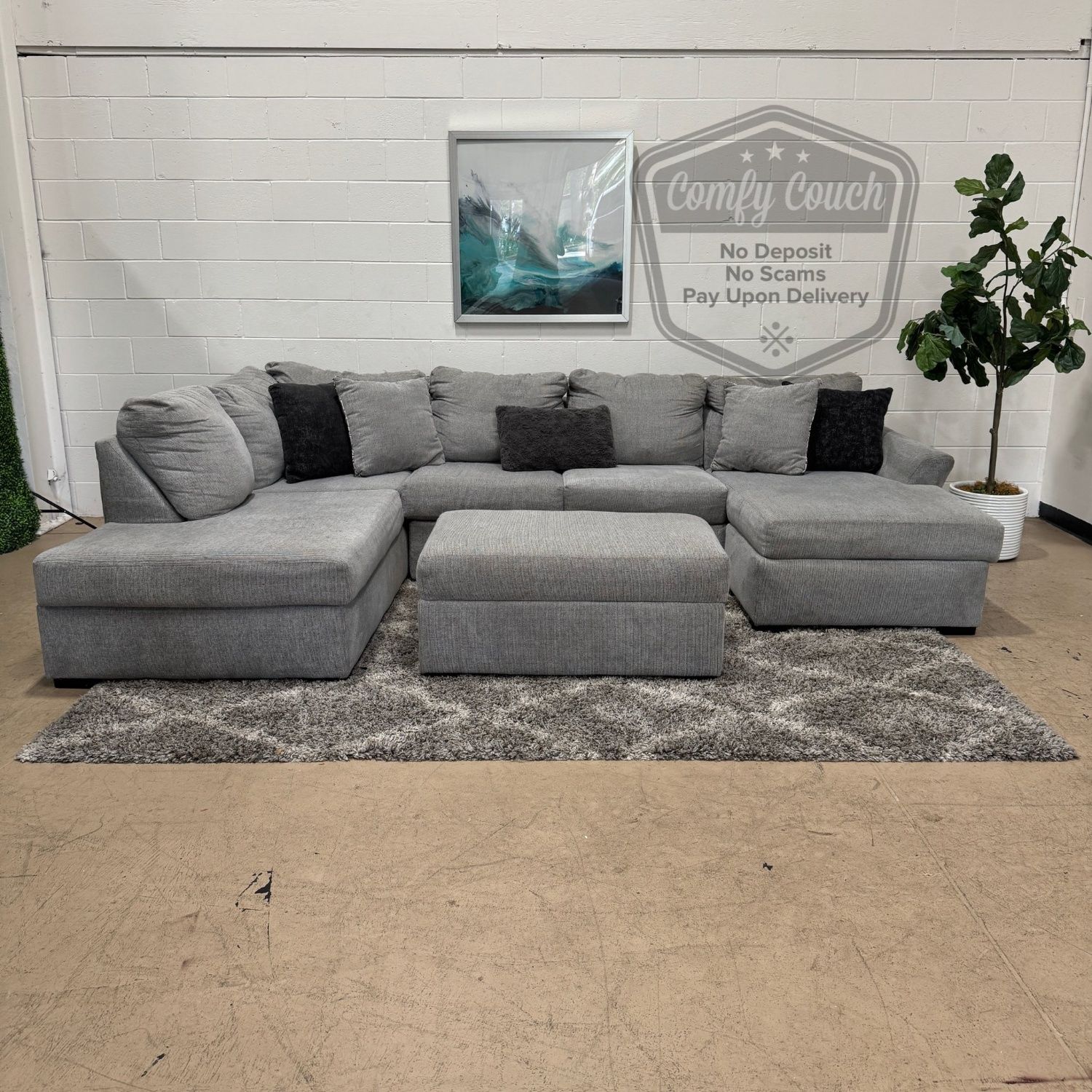 ๐๏ธDouble Chaise Sectional sofa w/ Ottoman (Delivery Available!! )