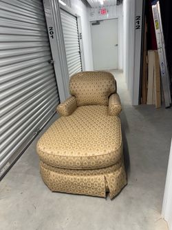 Ethan Allen Chaise lounge seat