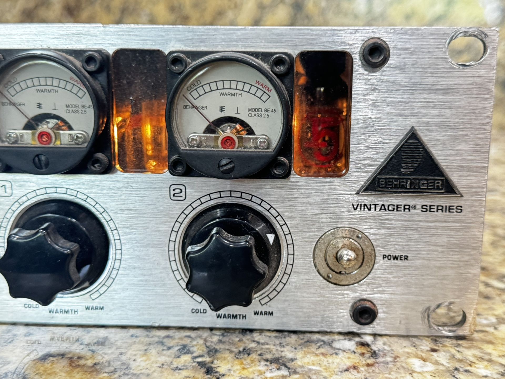 Behringer T-1953 Vintager Series Tube Ultragain