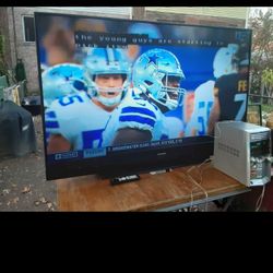 73"MITSUBISHI 1080P DIGITAL LASER PROJECTION TV WITH REMOTE AND HDMI PORTS $300 FINAL PRICE 