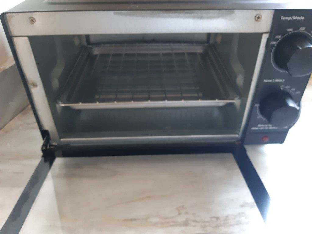 Toaster Oven 
