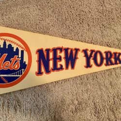 New York Mets MLB pennant/banner.