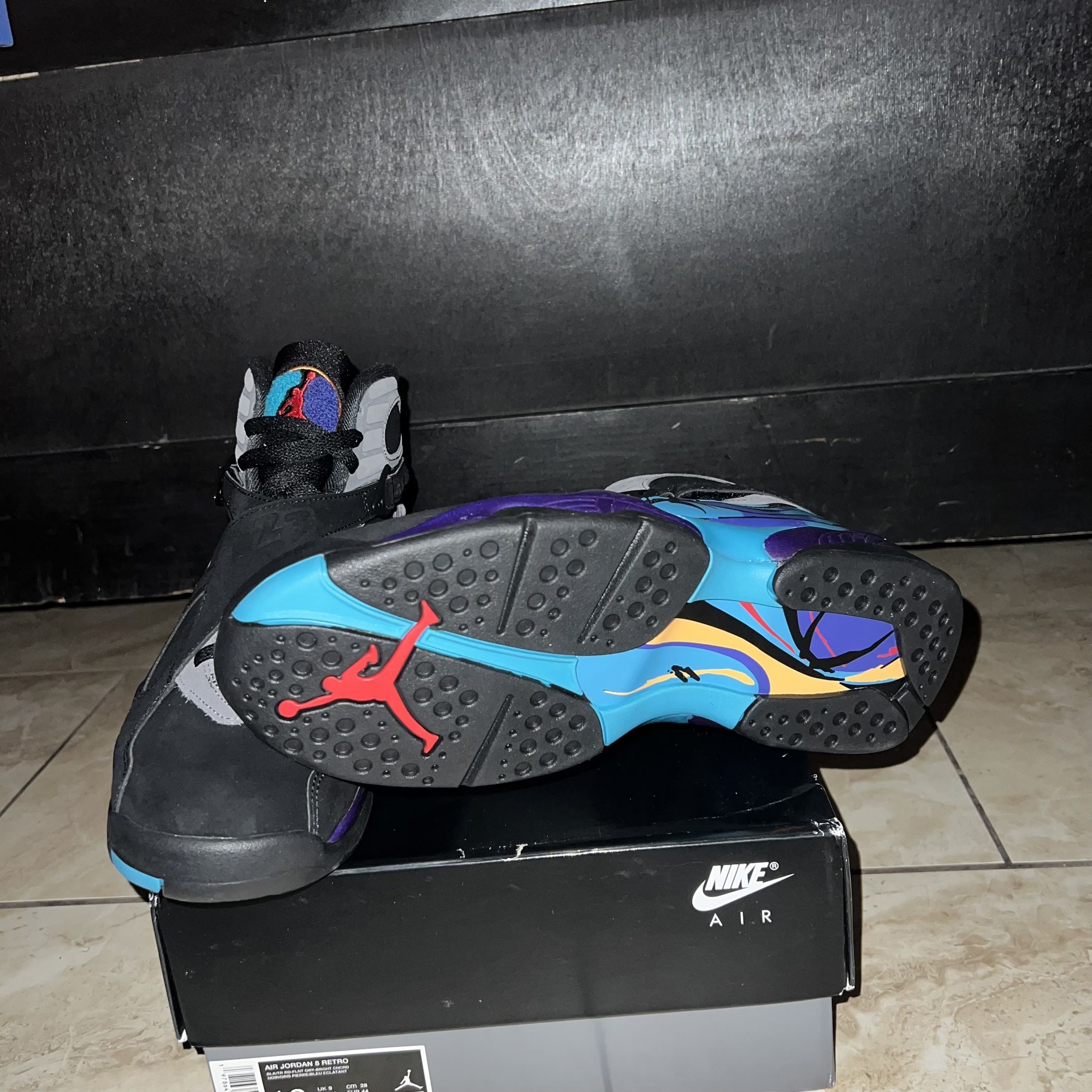 Aqua 8 Retro Brand New