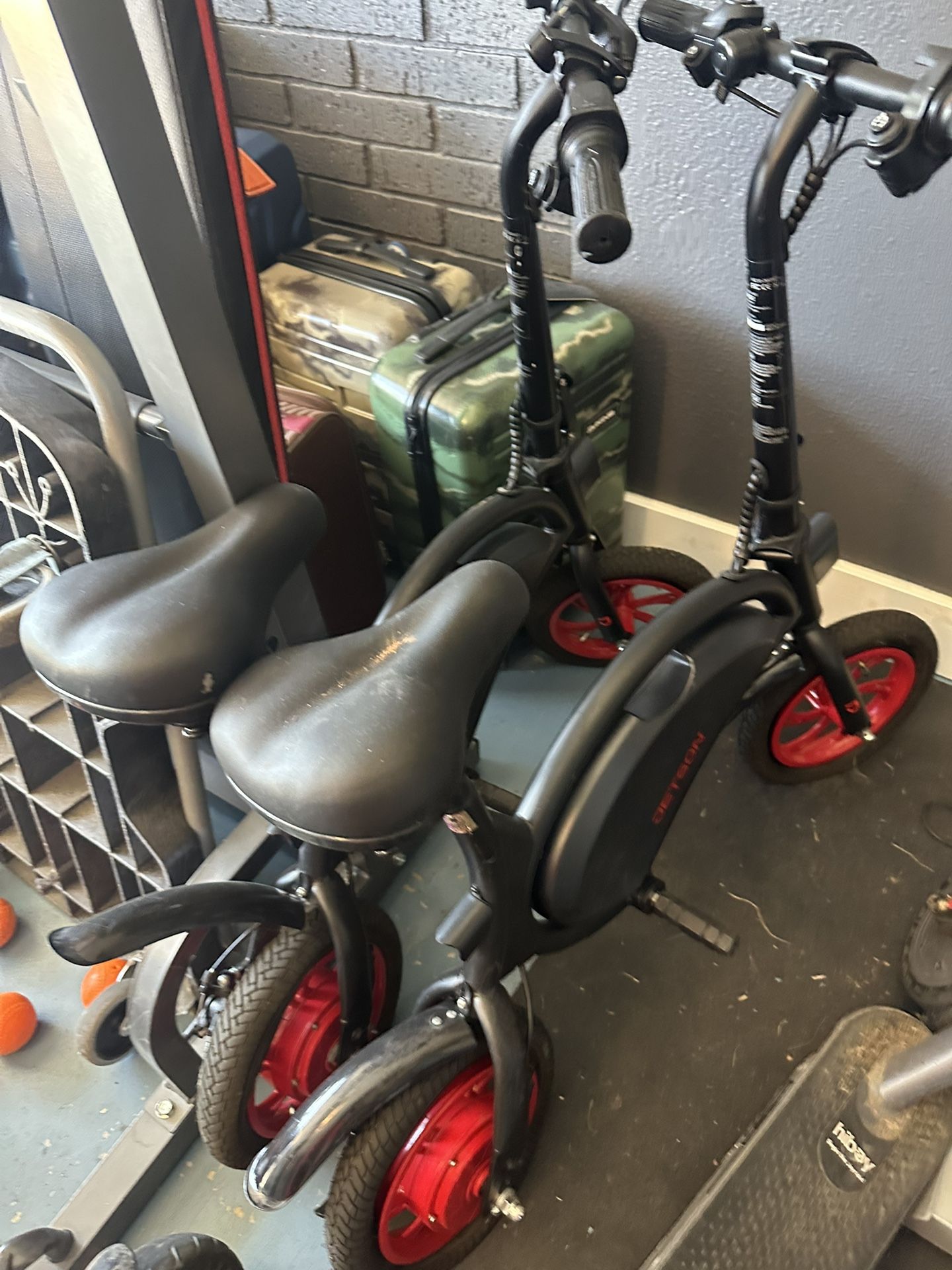 Jerson Electric Bikes Great Deal Priced To move
