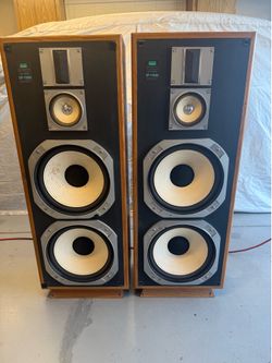 Sansui SP-1110M Speakers (Excellent Condition)