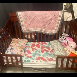 4 In 1 Convertible Crib 