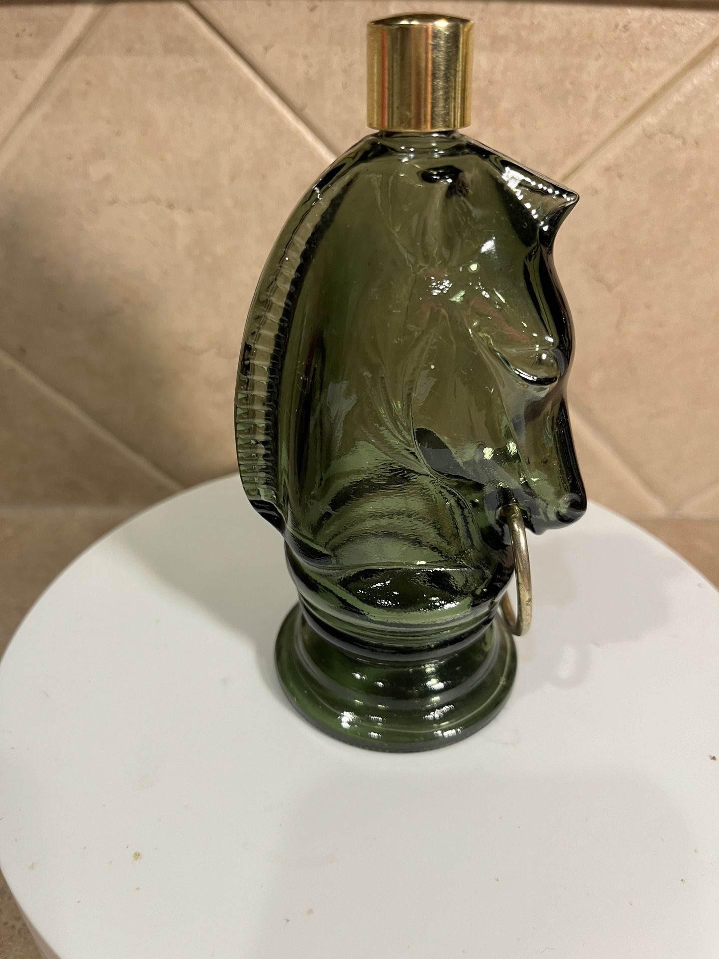 Vintage Avon Green Glass Horse Head with Movable Round Hook