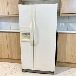 White 🤍 2 Door Side by Side Refrigerator