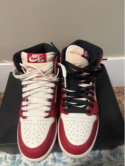 Nike Air Jordan 1 Retro High OG Chicago Lost & Found sneakers