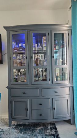 Modern Gray Lighted Bar Cabinet / China Cabinet – Excellent Condition