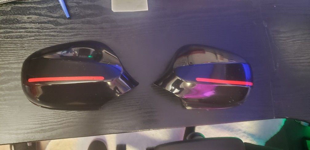 E93 . E92 . E90 BMW Mirror Caps!