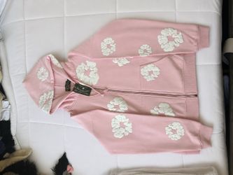 🌸 Pink Floral Zip Up Hoodie 🌸