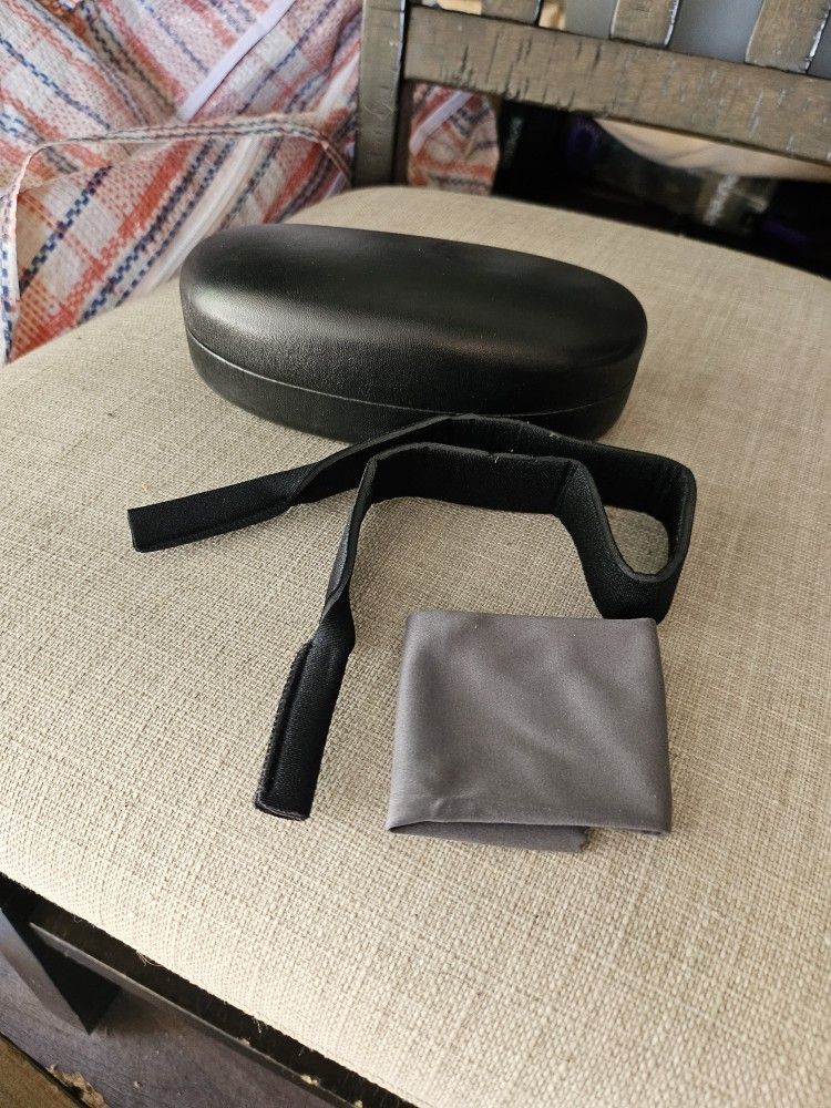 New Eyeglass Cases