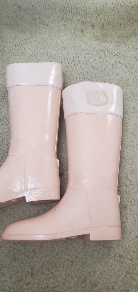 HELLO KITTY LADIES PINK BOOTS SIZE 8