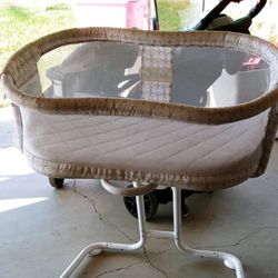 Bassinet 