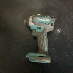 Makita Impacts Driver 