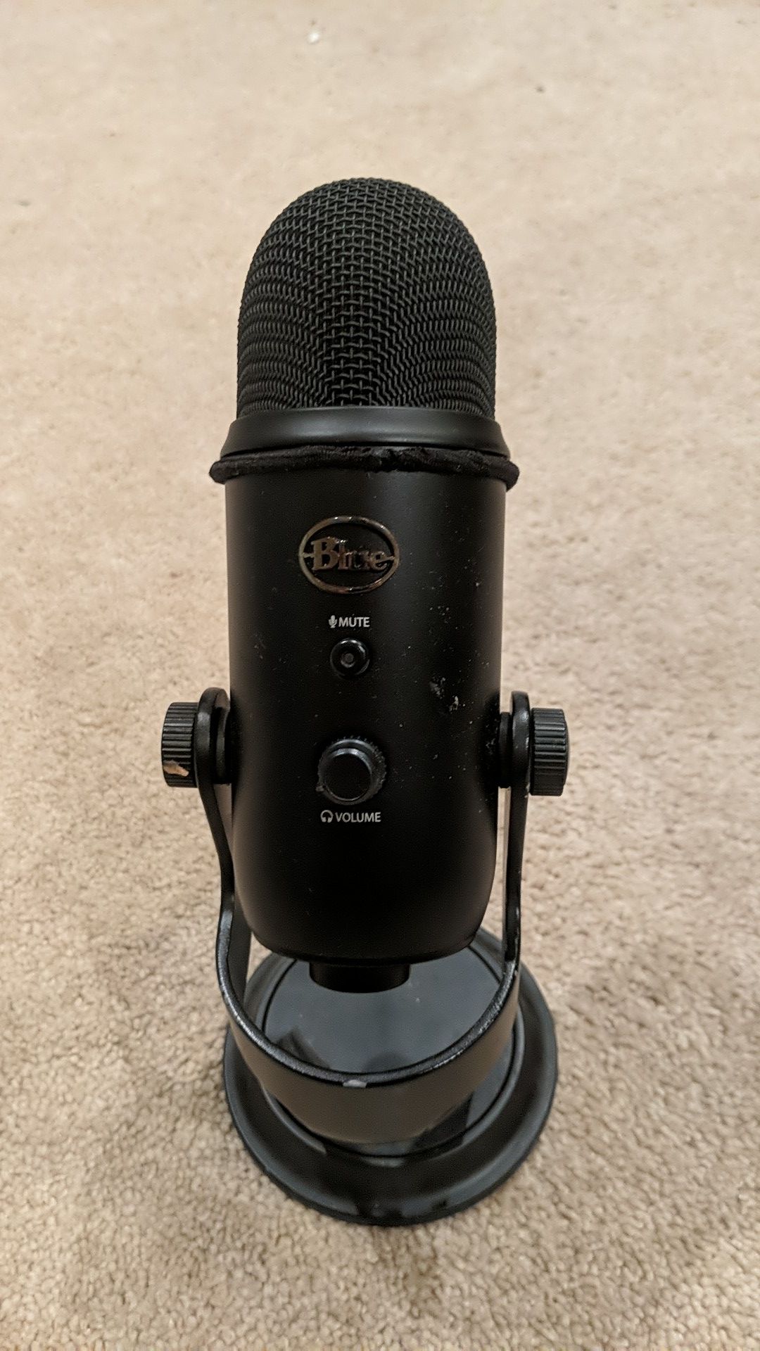 Black, blue yeti mic