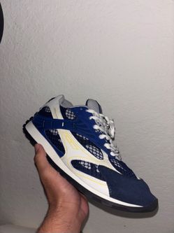 Bottega veneta orbits