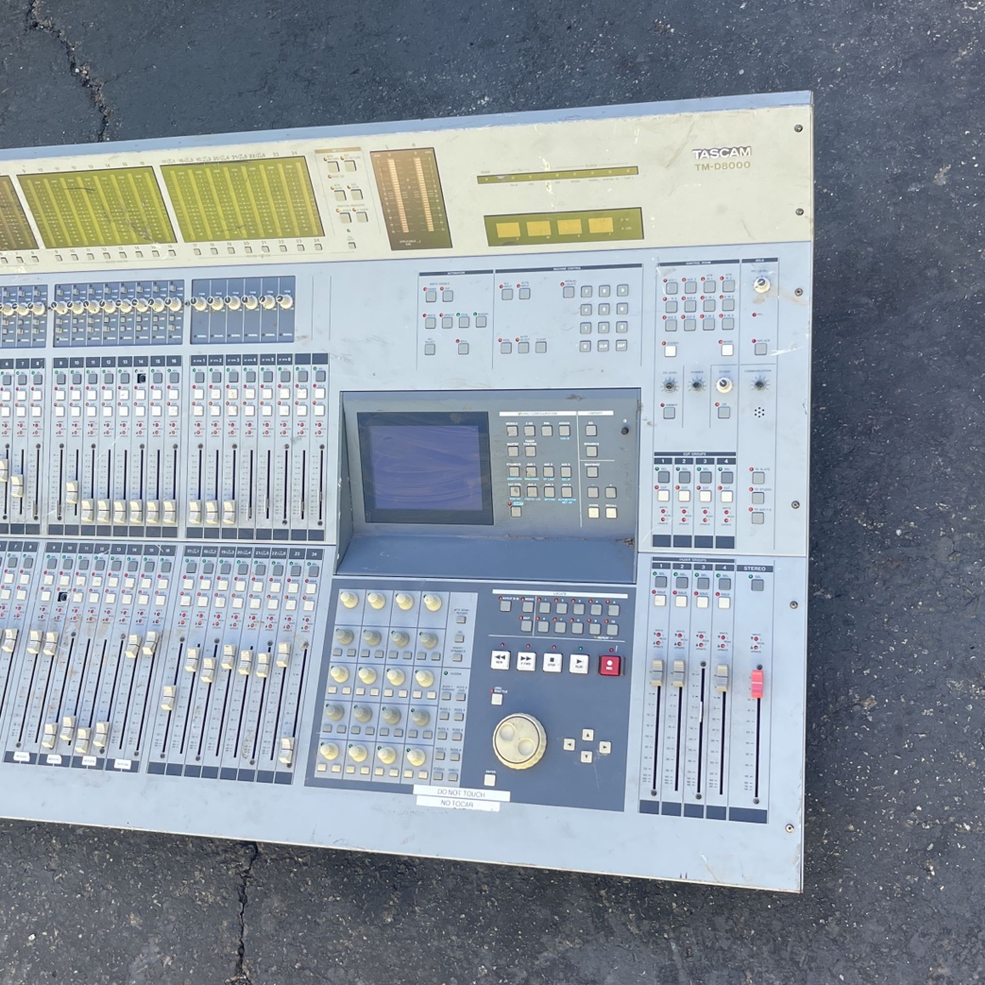 Tascam TM-D8000 Mixer
