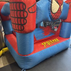 Bounce ‘Round Spider-Man Inflatable Jumper Bounce House