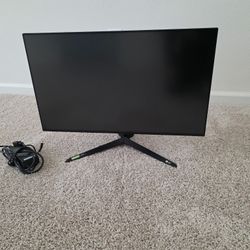 Selling LG 27” 4K 144Hz Gaming Monitor 27 $200
