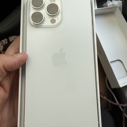 Factory Unlocked iPhone  16 PRO MAX WITH APPLE CARE WARRANTY FOR 2 Years 