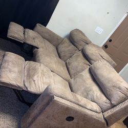 Reclining Couch 