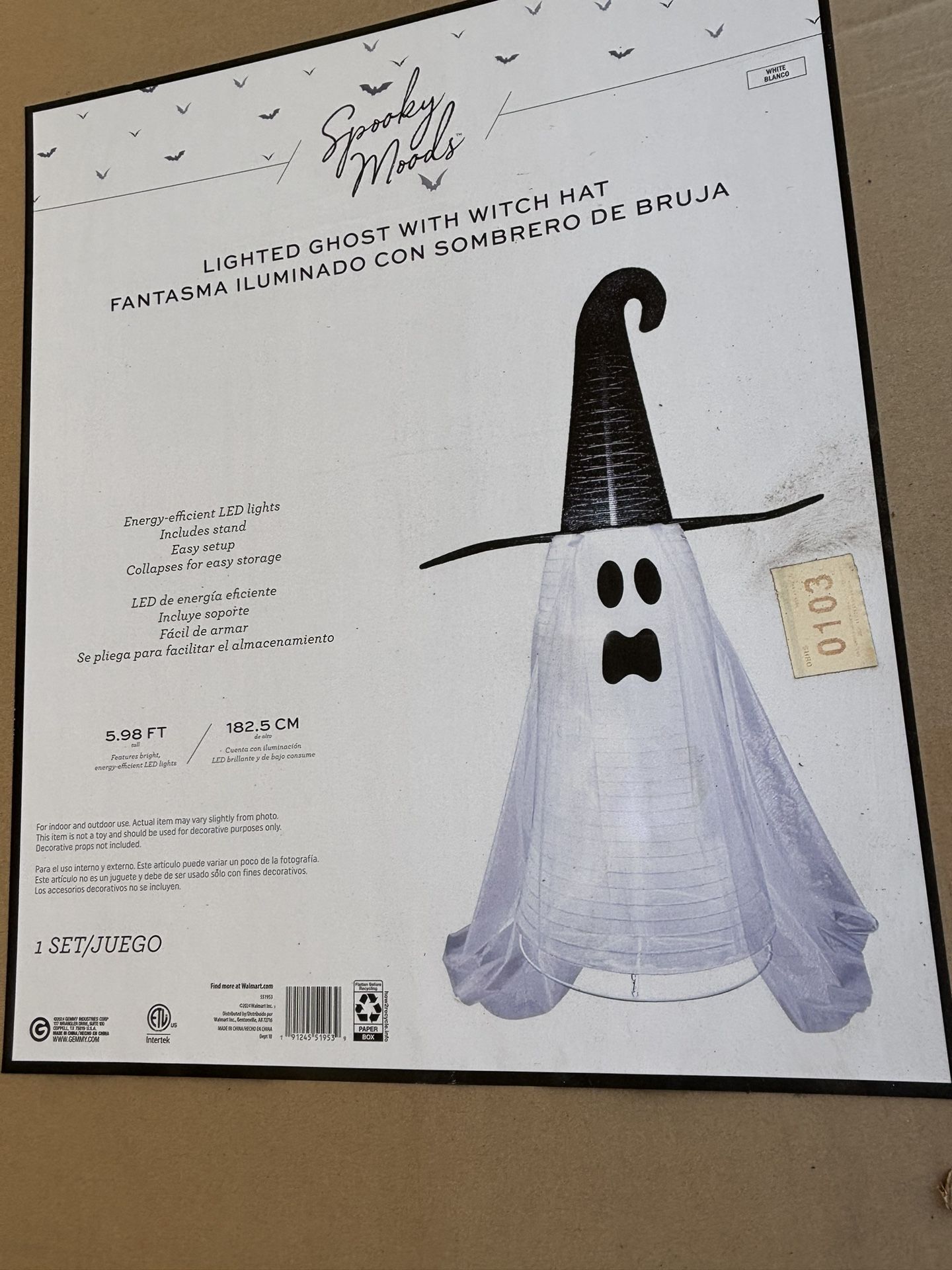 6 Foot Tall Lighted Ghost Halloween Decoration