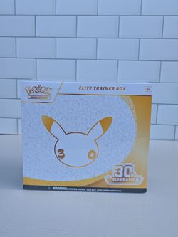 Pokemon 30th Celebration ETB