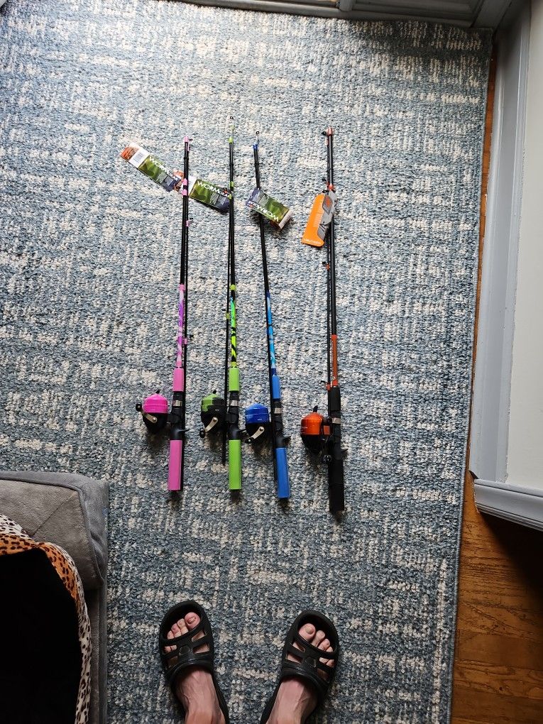 4 New Fishing Rods For Kids