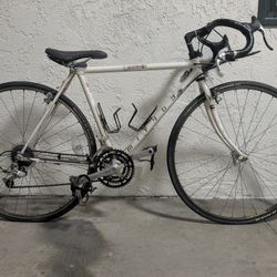Miyata Aluminum Road Bike 