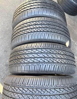 245/50/19 Bridgestone Selling a set of 4 tires in excellent condition š«”