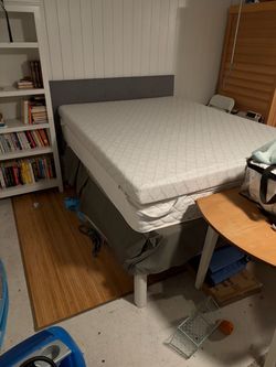 Queen Bed set