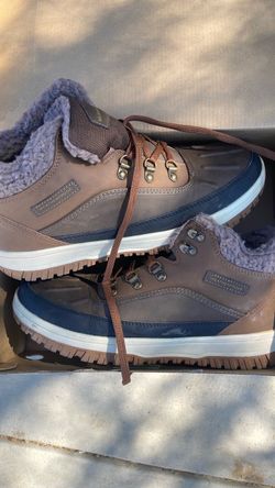 Weatherproof shoes