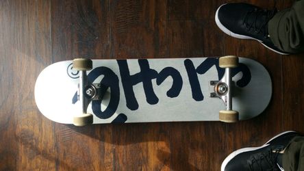Skateboard
