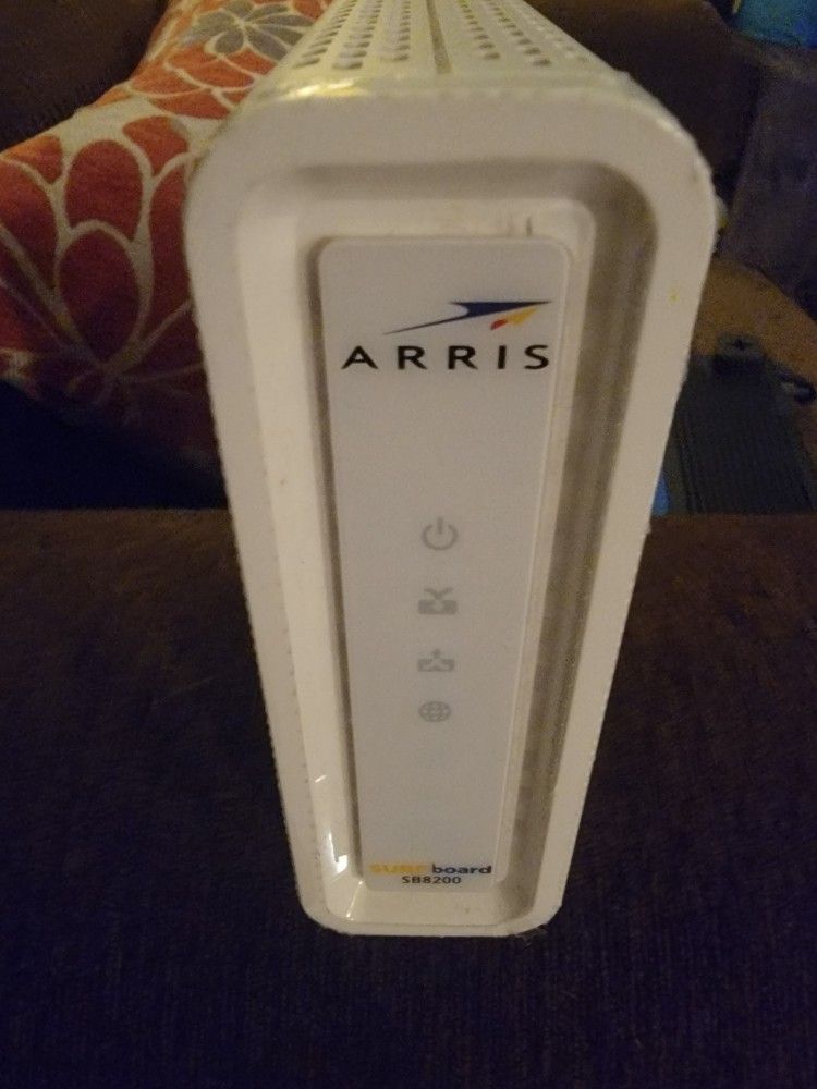 Arris SB8200 DOCSIS 3.1 Modem, Speeds Up To 1 gb