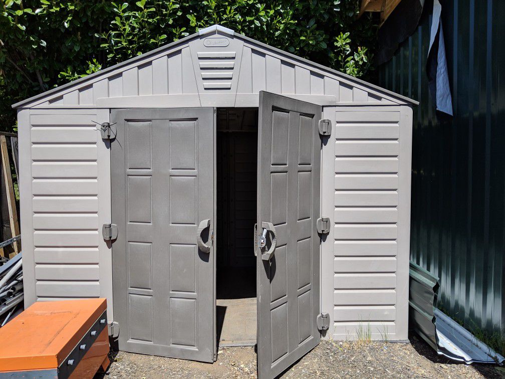 Resin 8x10 storage shed