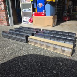 Storage containers/ Bins