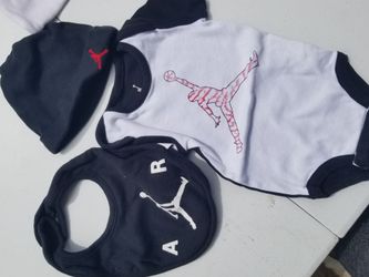 Jordan Newborn set