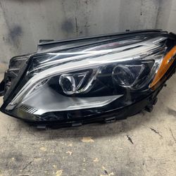 2017 2018 2019 Mercedes-Benz GLE53 Left Driver Side Adaptive Headlight OEM A1(contact info removed)03