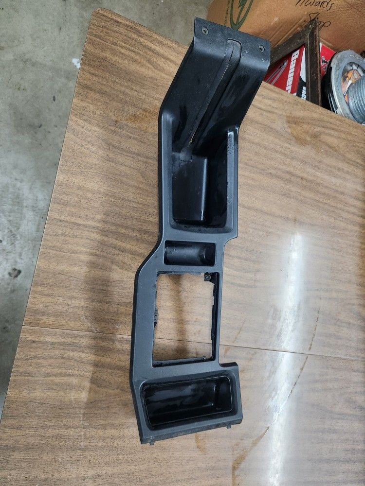1984 to 1996 jeep cherokee top center console
