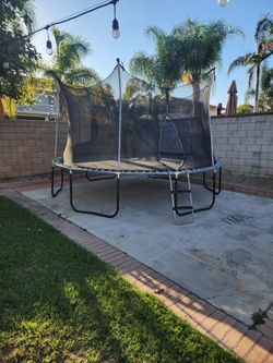 Trampoline