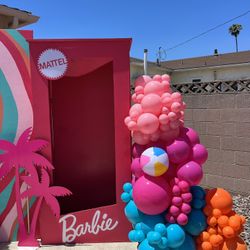 Barbie Party Decorations , Balloon Garland , Backdrop