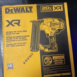 Dewalt XR 20v Max 18ga Brad Nailer Tool Only