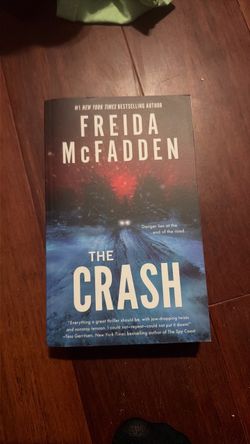 The Crash by Freida McFadden Paperback