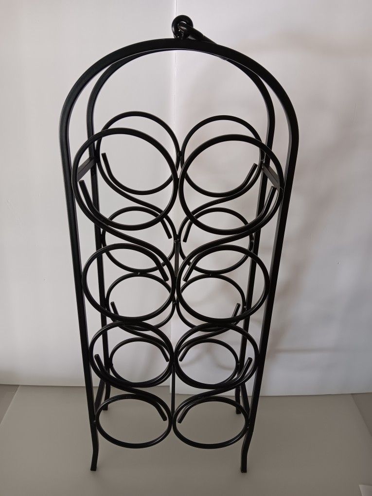 8 Bottle Black Metal Wine Rack.